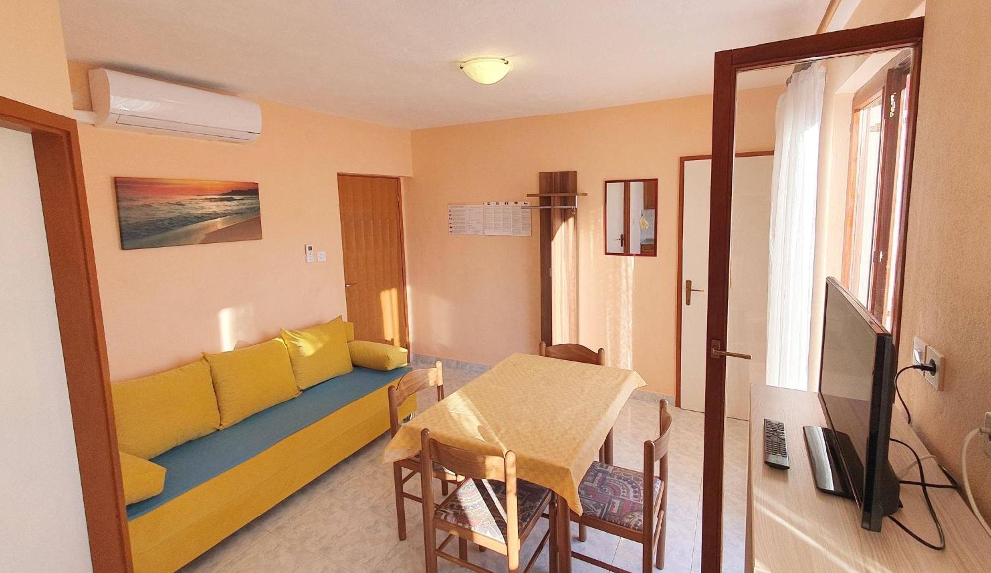 Mirjana F Apartaments Baska  Ngoại thất bức ảnh