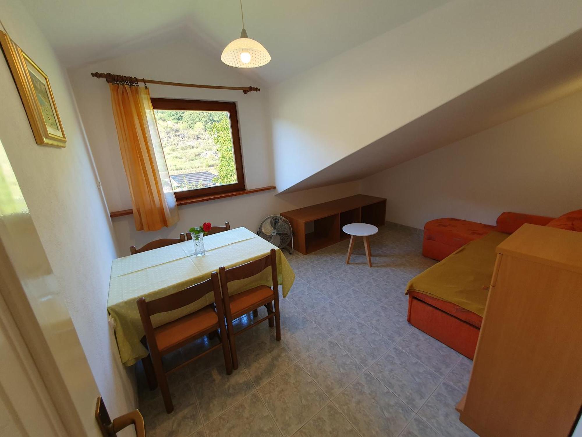 Mirjana F Apartaments Baska  Phòng bức ảnh