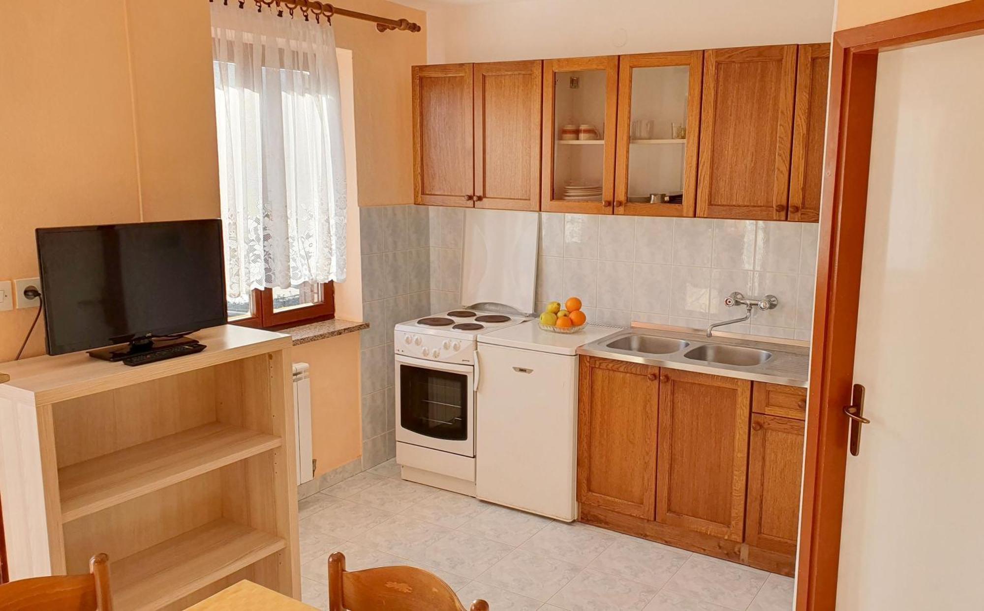 Mirjana F Apartaments Baska  Ngoại thất bức ảnh