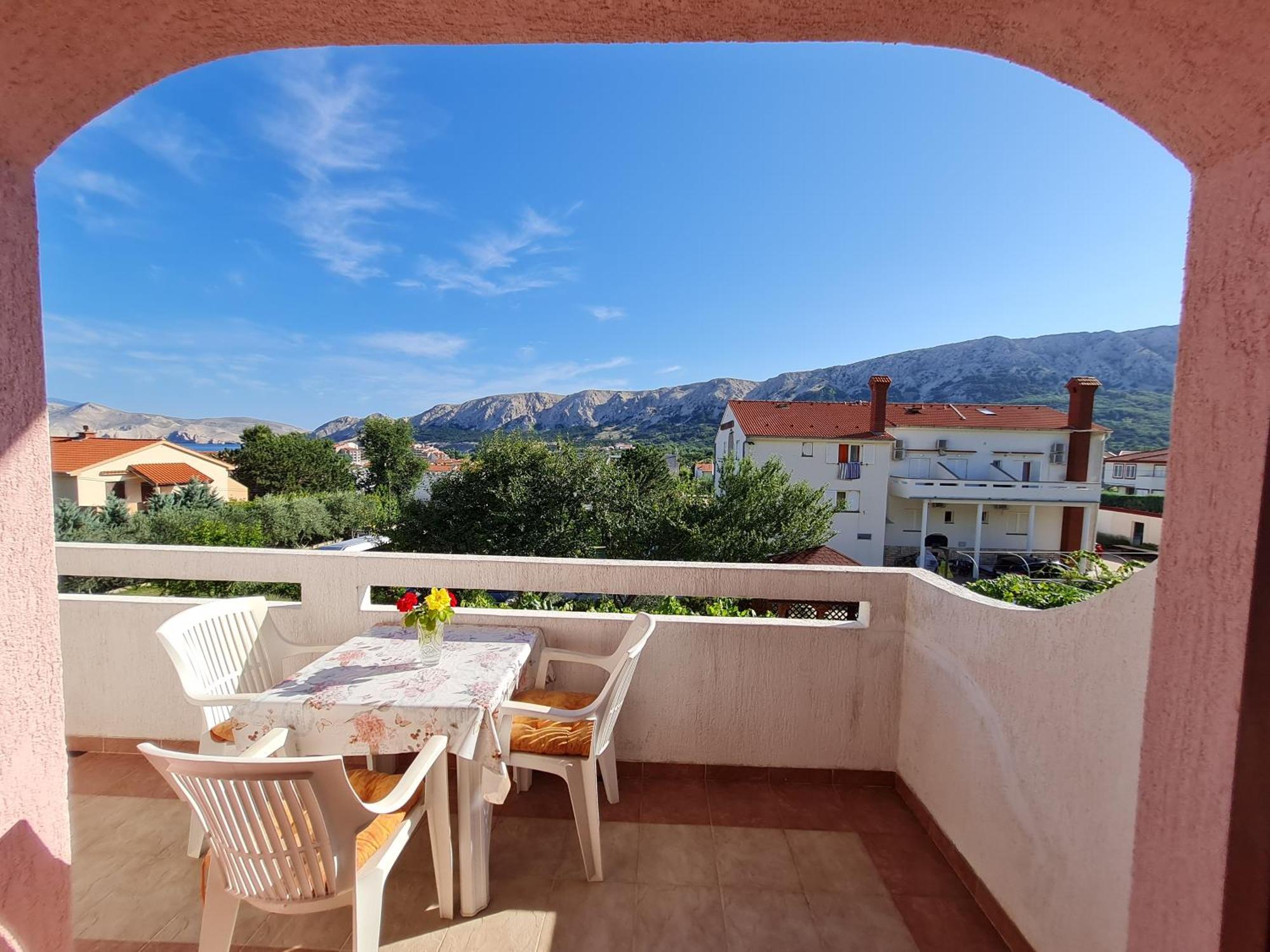 Mirjana F Apartaments Baska  Ngoại thất bức ảnh