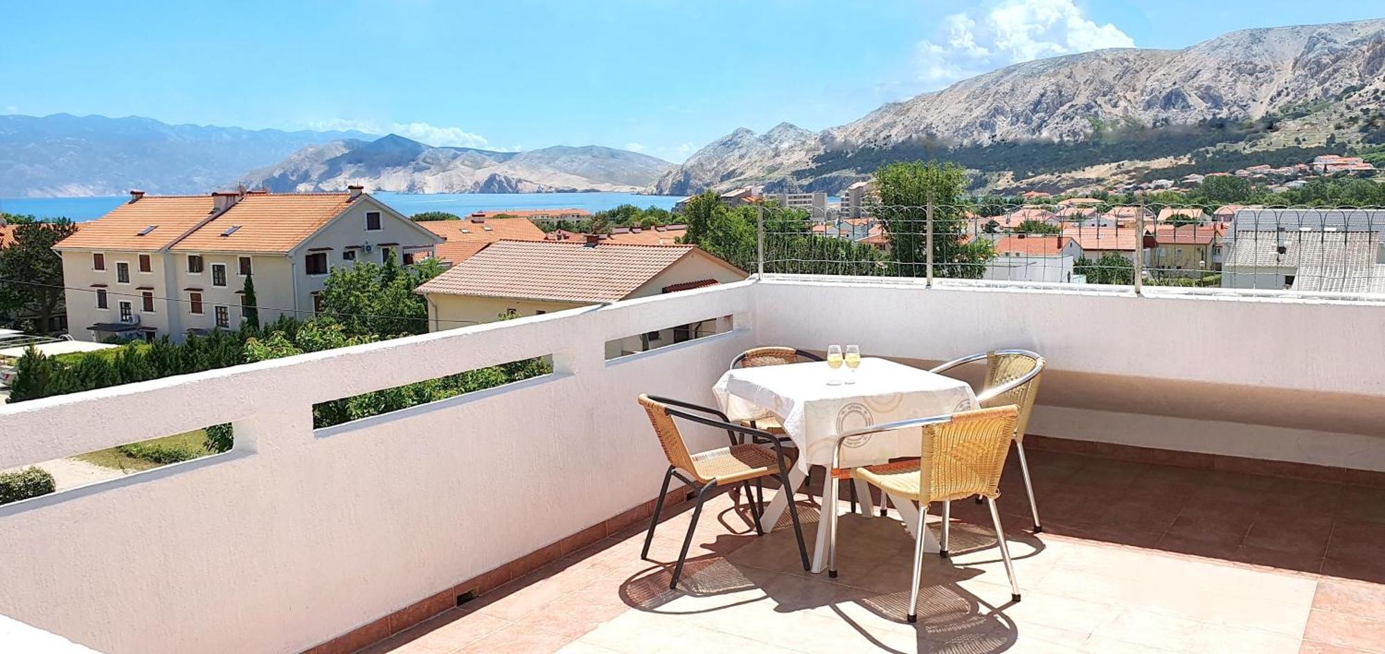 Mirjana F Apartaments Baska  Ngoại thất bức ảnh
